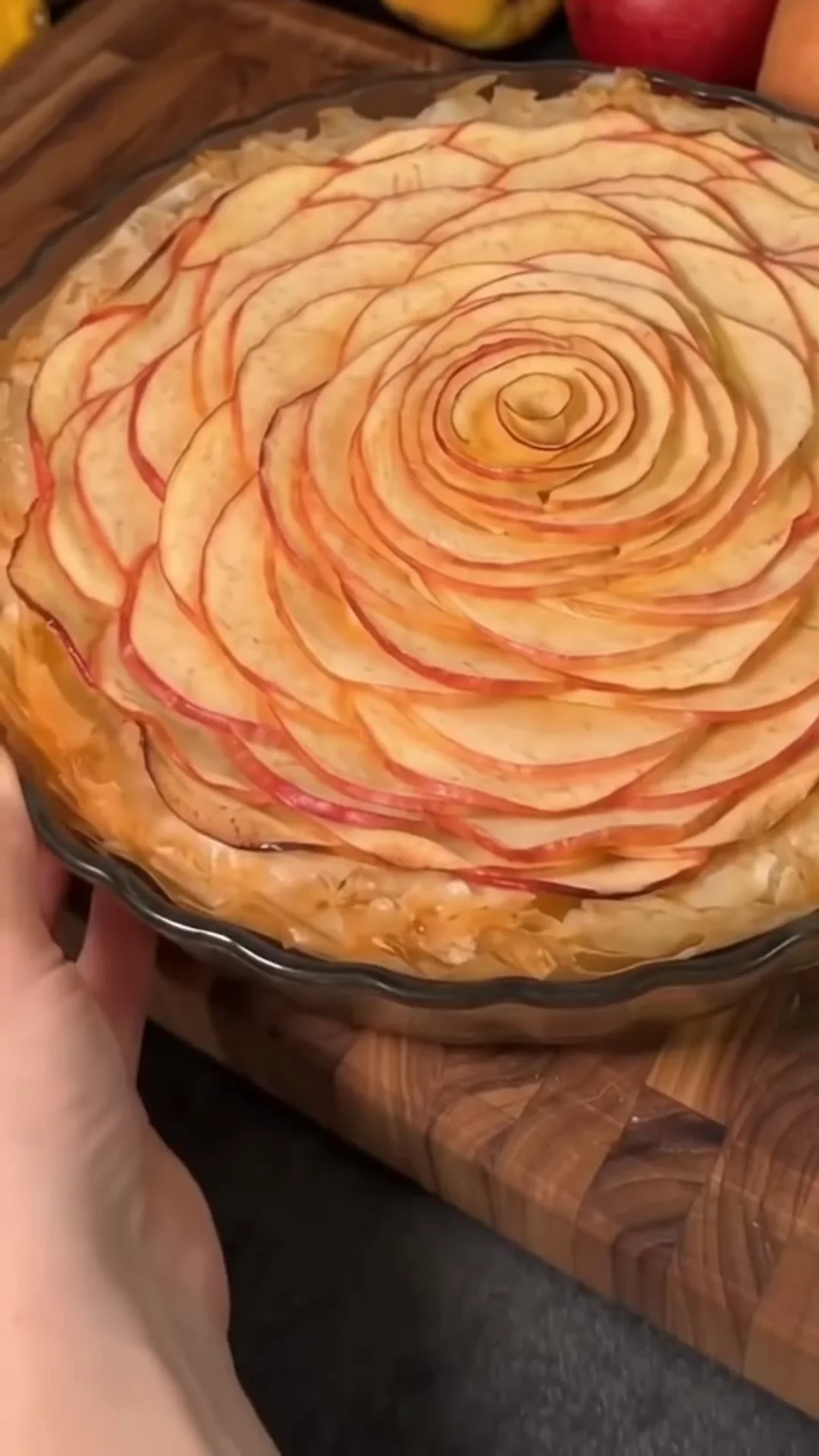 Elegant Apple Phyllo Pie with Cream Cheese Filling